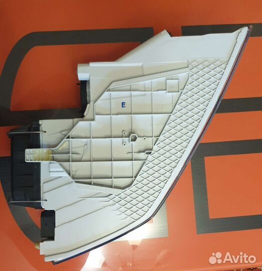 Фара skoda octavia a5 ксенон новая оригинал левая