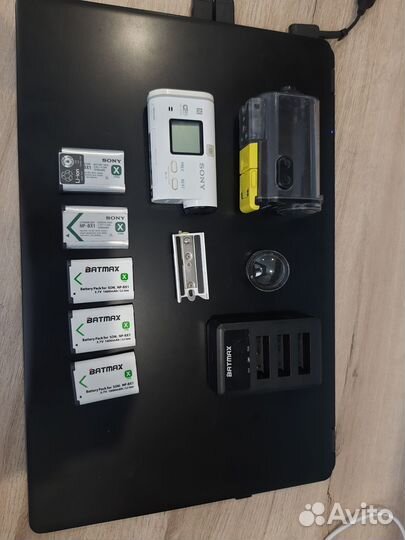 Экшен камера sony as100