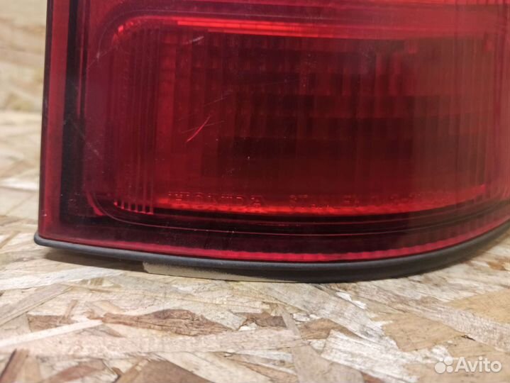 Фонарь правый Honda CRV-1