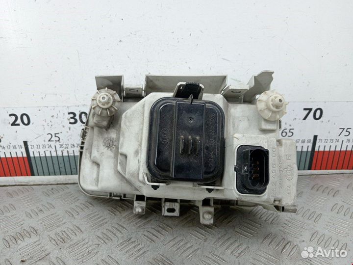 Фара передняя для Volkswagen Polo 3 6N1941016A