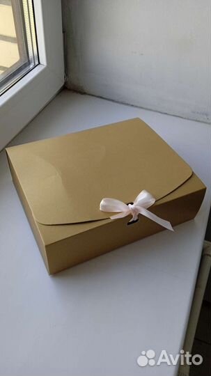 Коробка для подарка