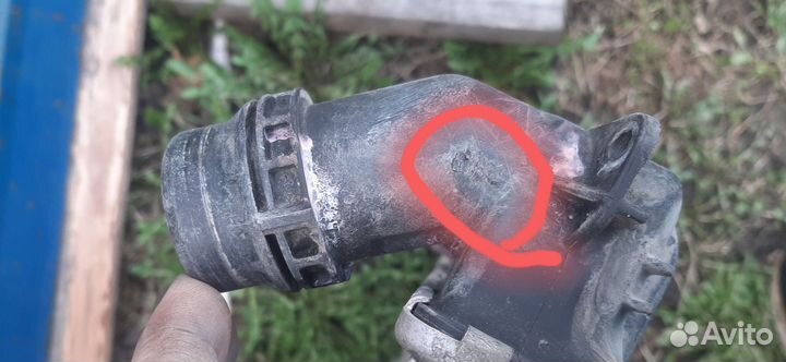 Радиатор охлаждения bmw e92 n52b25 трещина