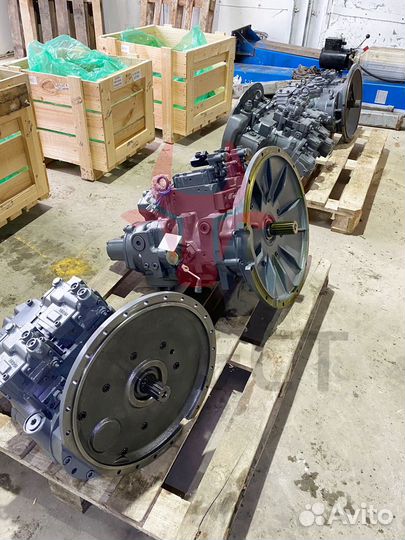 Гидравлический насос Kobelco SK200-8 K3V112DTP