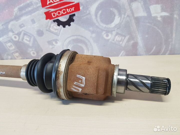 Привод правый в сборе Renault Logan 2 H4M 1.6 MT