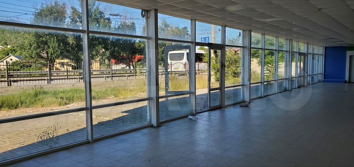 Торговая площадь, 70 м²