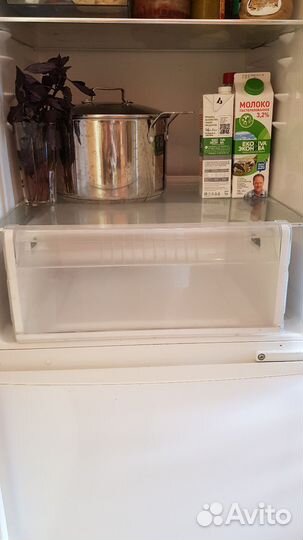 Ящик для холодильника (для овощей и фруктов)