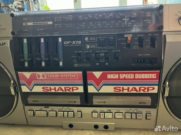 Кассетный магнитофон sharp
