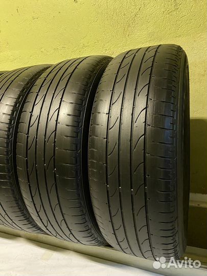Bridgestone Dueler H/P Sport 215/60 R17 96H