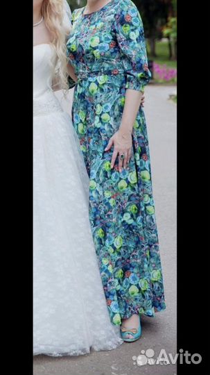 Платье вечернее