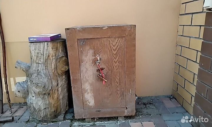 Продам сейф