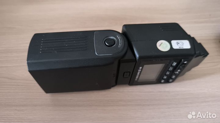 Зеркальный фотоаппарат sony