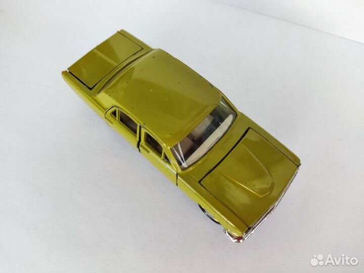 Модель газ 24 Волга номерная а14 редкий цвет