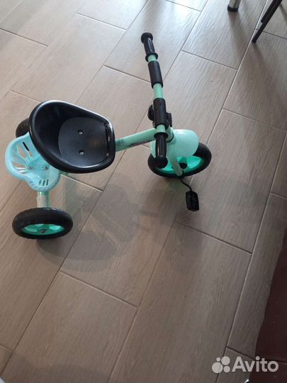 Детский трехколесный велосипед