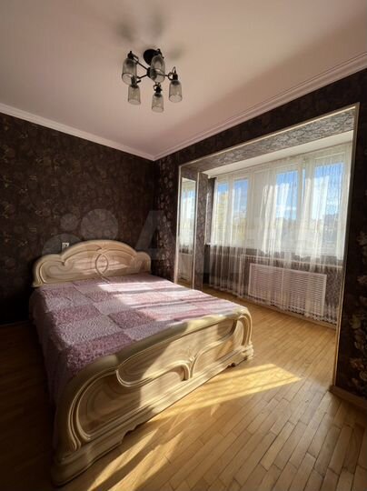 2-к. квартира, 85 м², 4/9 эт.