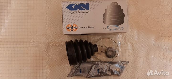 Ступичный подшипник передний, пыльник гранаты