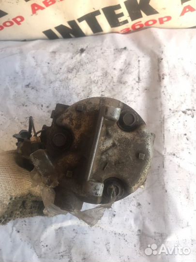 Компрессор кондиционера Mitsubishi Lancer 10 седан