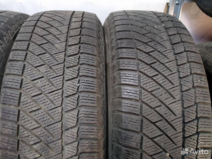 Continental ContiVikingContact 6 SUV 225/65 R17 102T