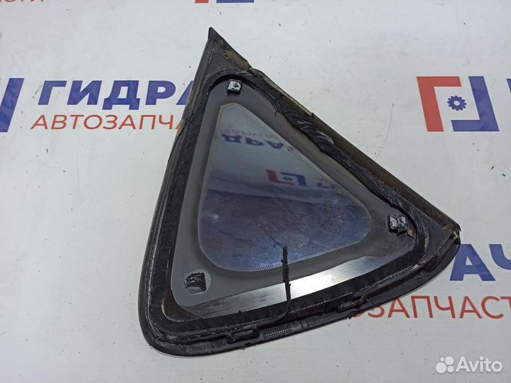 Стекло кузовное глухое левое Opel Astra J 5161007