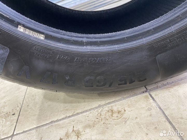 Continental EcoContact 6 215/65 R17