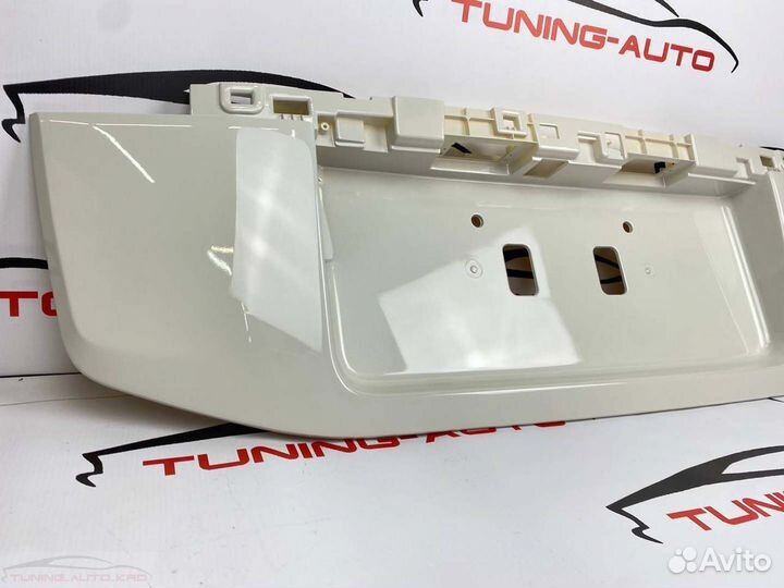 Накладка под номер Toyota LC Prado 150 Z2045