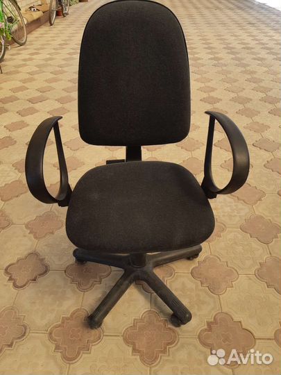 Компьютерное кресло бу