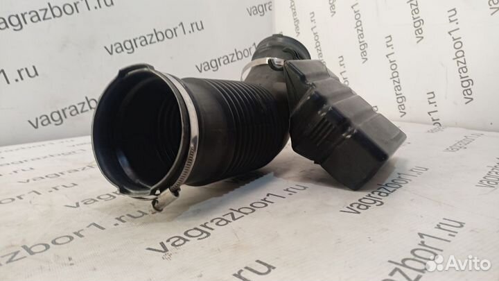 Резонатор воздушного фильтра Audi A6 (C6) III (200