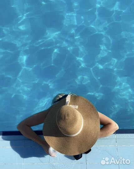 Соломенная шляпа женская
