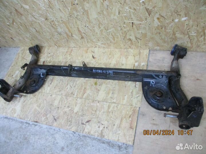 Балка задняя Рено Логан