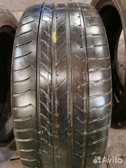 Goodyear EfficientGrip 215/50 R17 95
