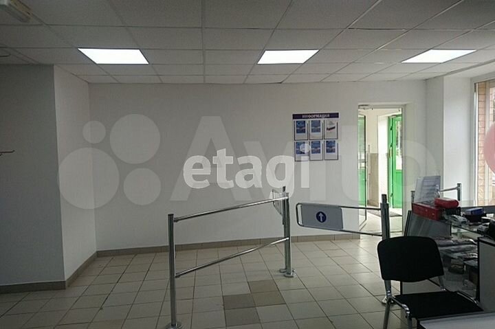 Продам офисное помещение, 400 м²