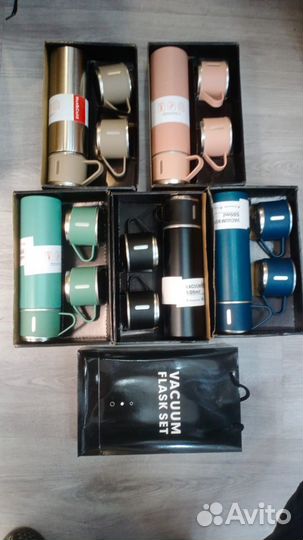 Термос с кружками