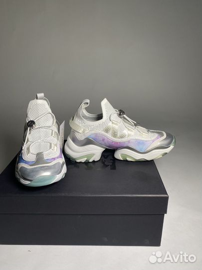 Кроссовки Karl lagerfeld 37