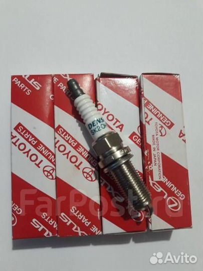 Свеча зажигания Toyota SK20HR11