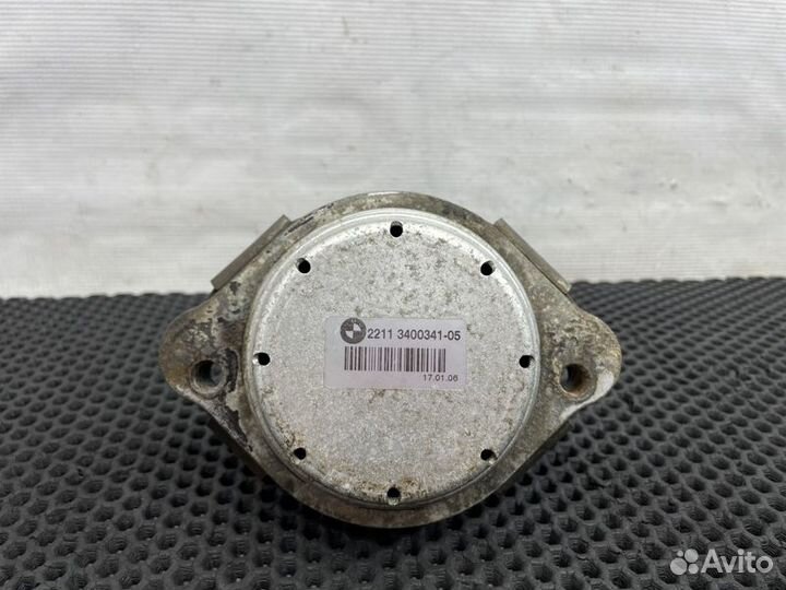 Подушка двигателя левая Bmw X3 E83 M47D20 2.0 2006