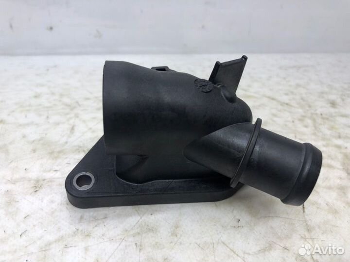 Фланец системы охлаждения Bmw 3-Series F30 1.6