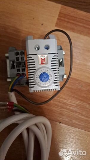 Термостат Zpas