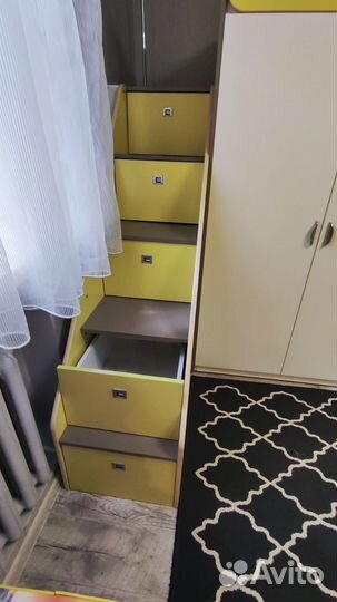 Детский уголок (шкафы+кровать+матрас)