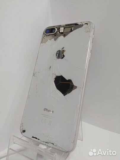 Смартфон iPhone 8 Plus на запчасти