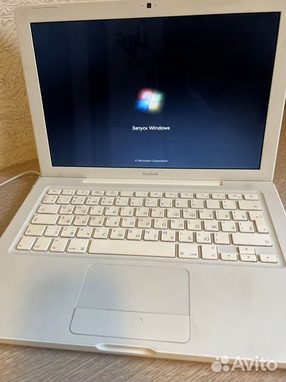 Ноутбук apple MacBook
