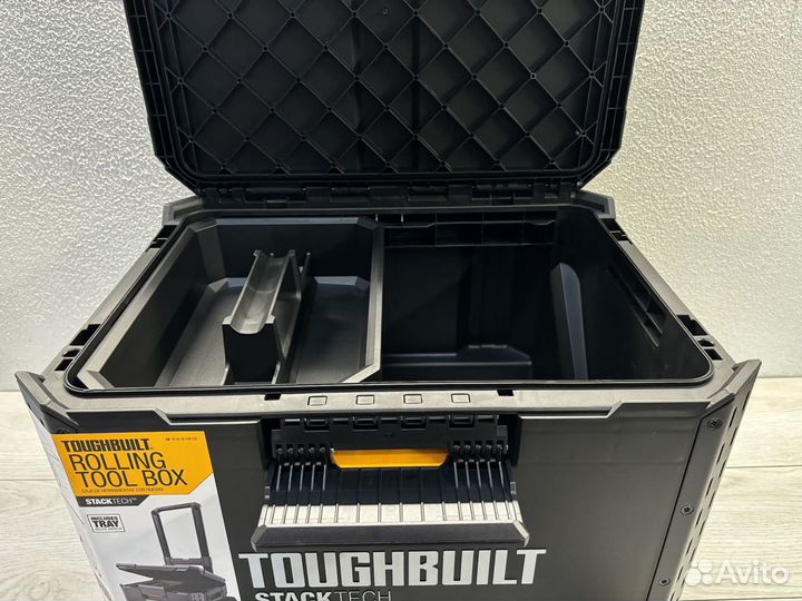 Ящик на колесах Stacktech Toughbuilt TB-B1-B-70R