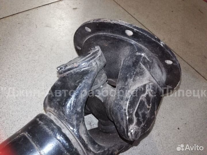 Кардан среднего моста краз -255Б 1175 мм