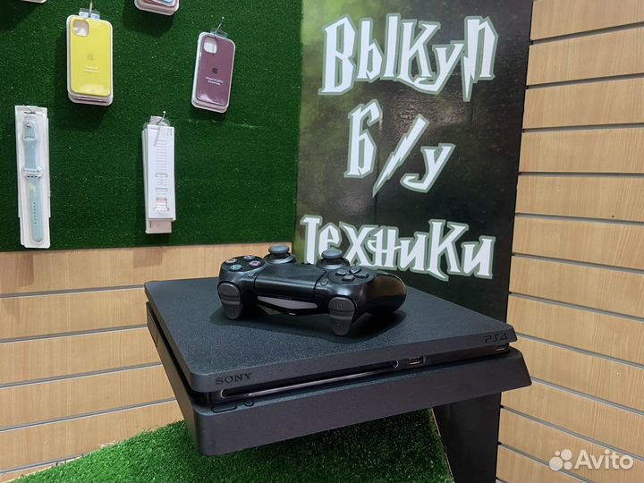 Sony playstation 4 slim