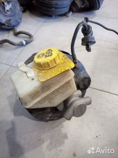 Вакуумный усилитель тормозов Jaguar Xf