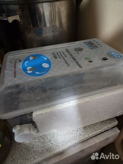 Инкубатор для яиц бу