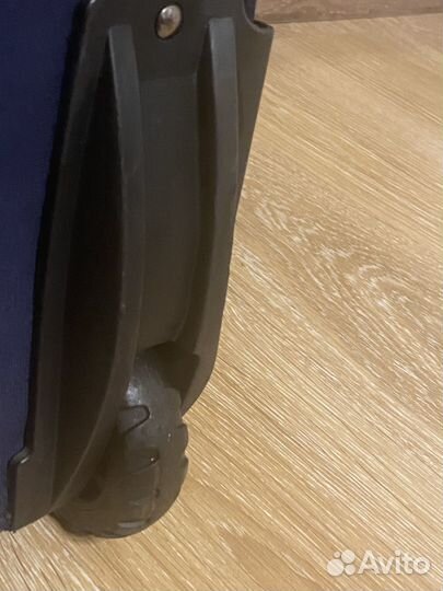 Чемодан Saturn