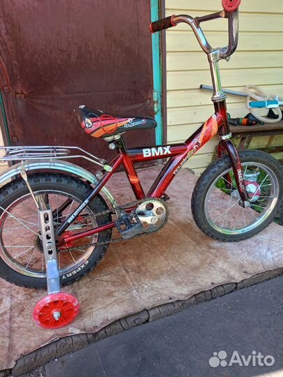 Велосипед детский четырёх колёсный