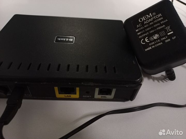 Клавиатура, роутер, хаб, провода