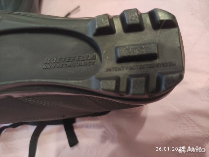 Лыжные ботинки классические 39-40