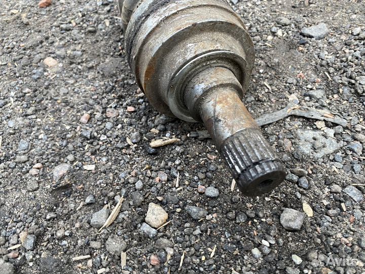 Полуось, привод передний левый Opel Vectra B 1.6