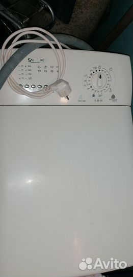 Стиральная машина с вертикальной загрузкой